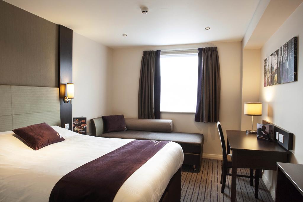 Premier Inn London King'S Cross Εξωτερικό φωτογραφία